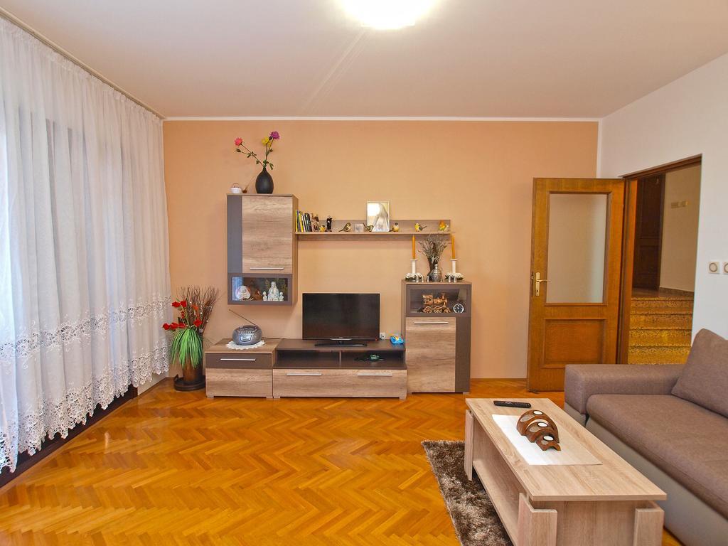 Apartment Mato 1424 Pula Zewnętrze zdjęcie